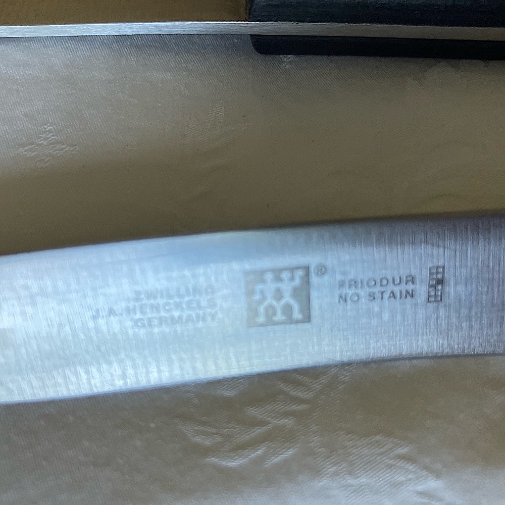 Henkel Steak Knives Set of 6 - Picture 3 of 3